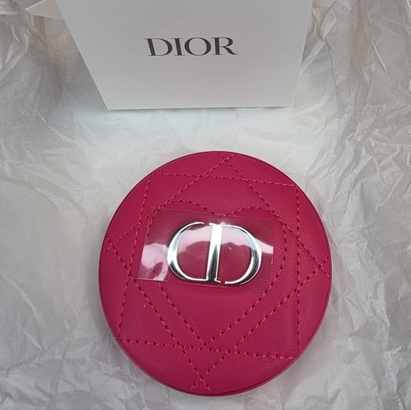 NEW Dior Cannage Heart Dual Compact Mirror! - Picture 5 of 10